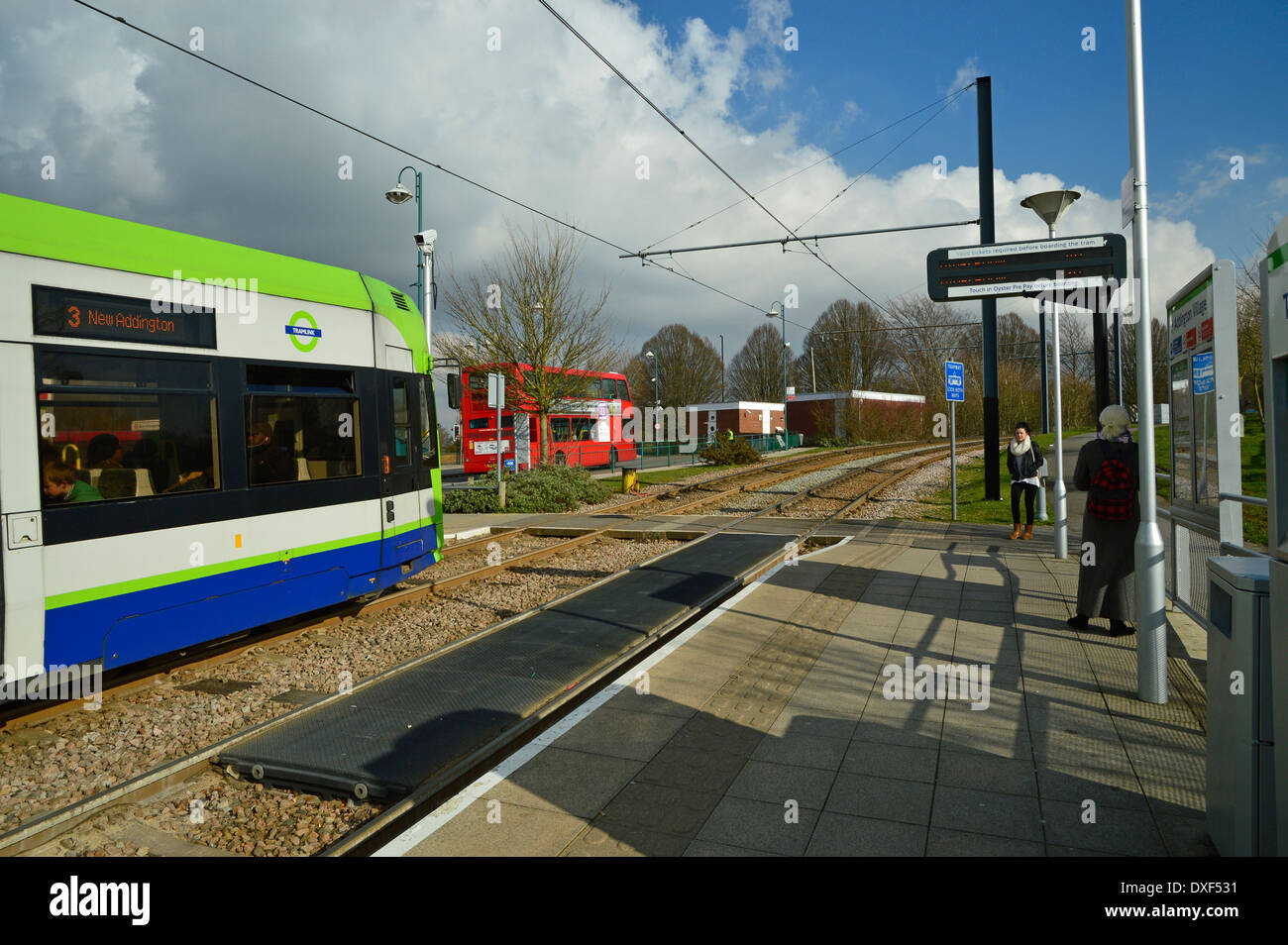 Addington Dorf Straßenbahnhaltestelle Stockfoto