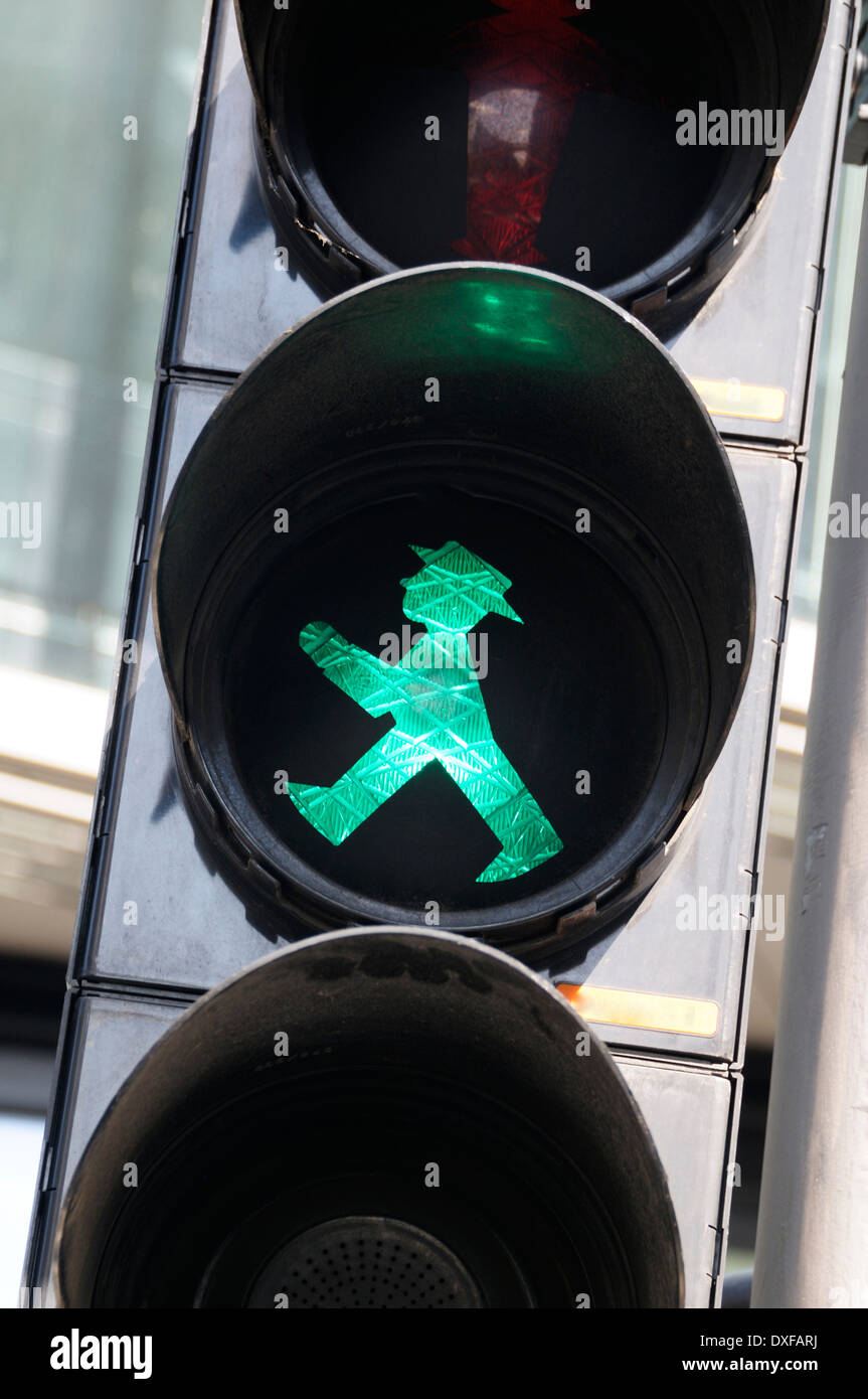 Ampelmann auf Fußgänger Ampel, Berlin, Deutschland Stockfoto