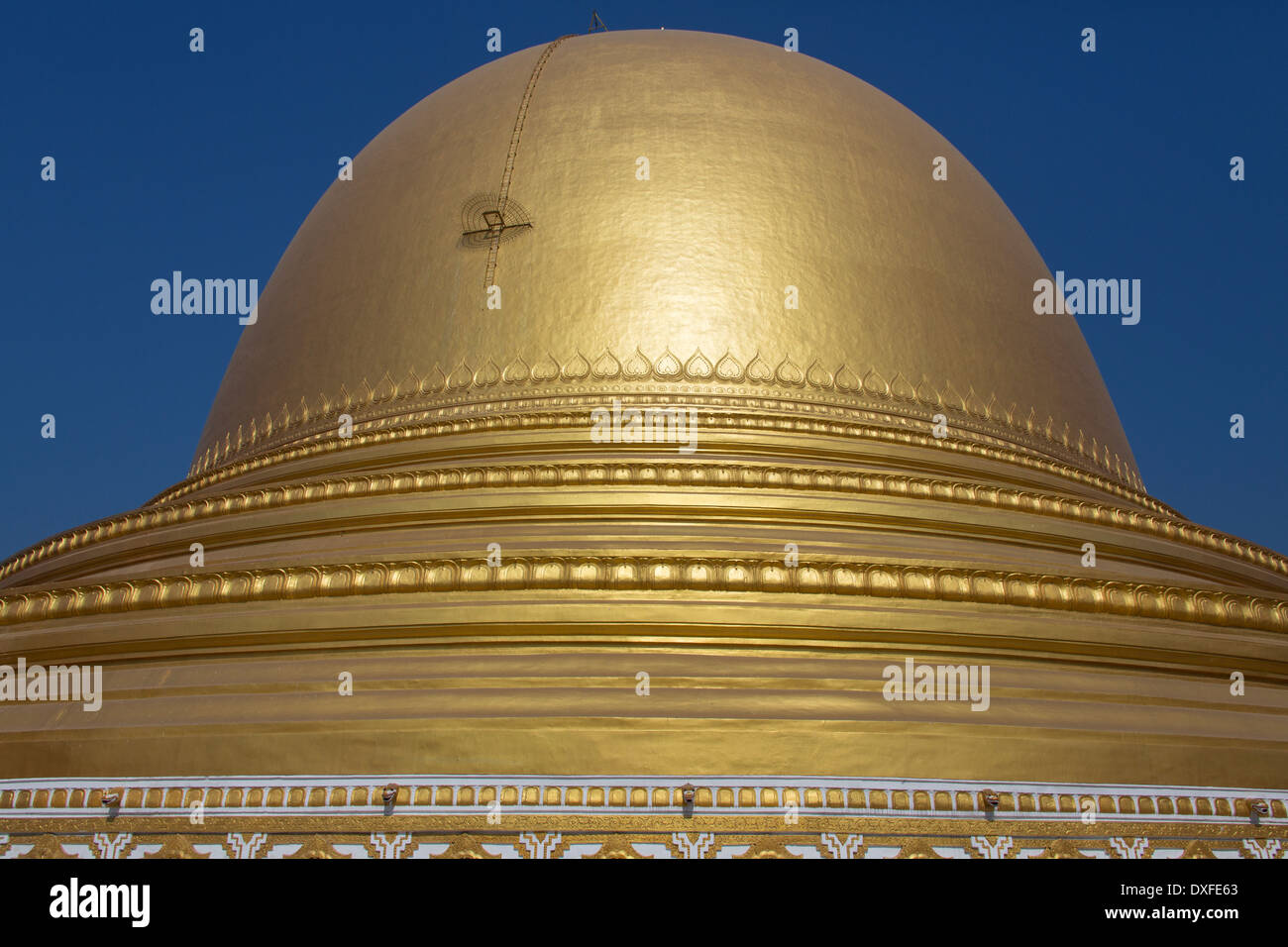 Die Kaung Mu Taw Pagode in der Stadt von Sagaing in Myanmar (Burma). Stockfoto