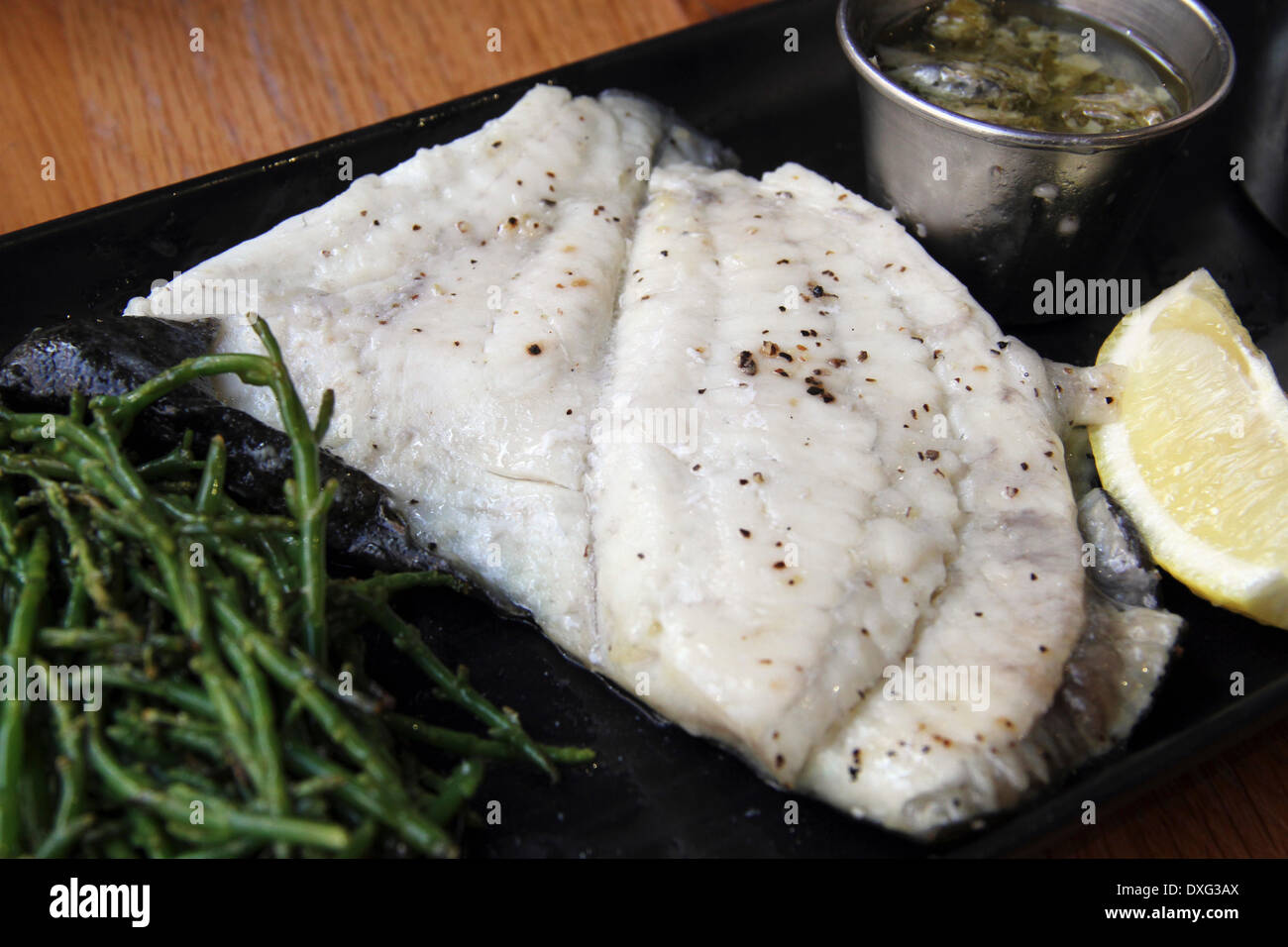 Dover sole -Fotos und -Bildmaterial in hoher Auflösung – Alamy