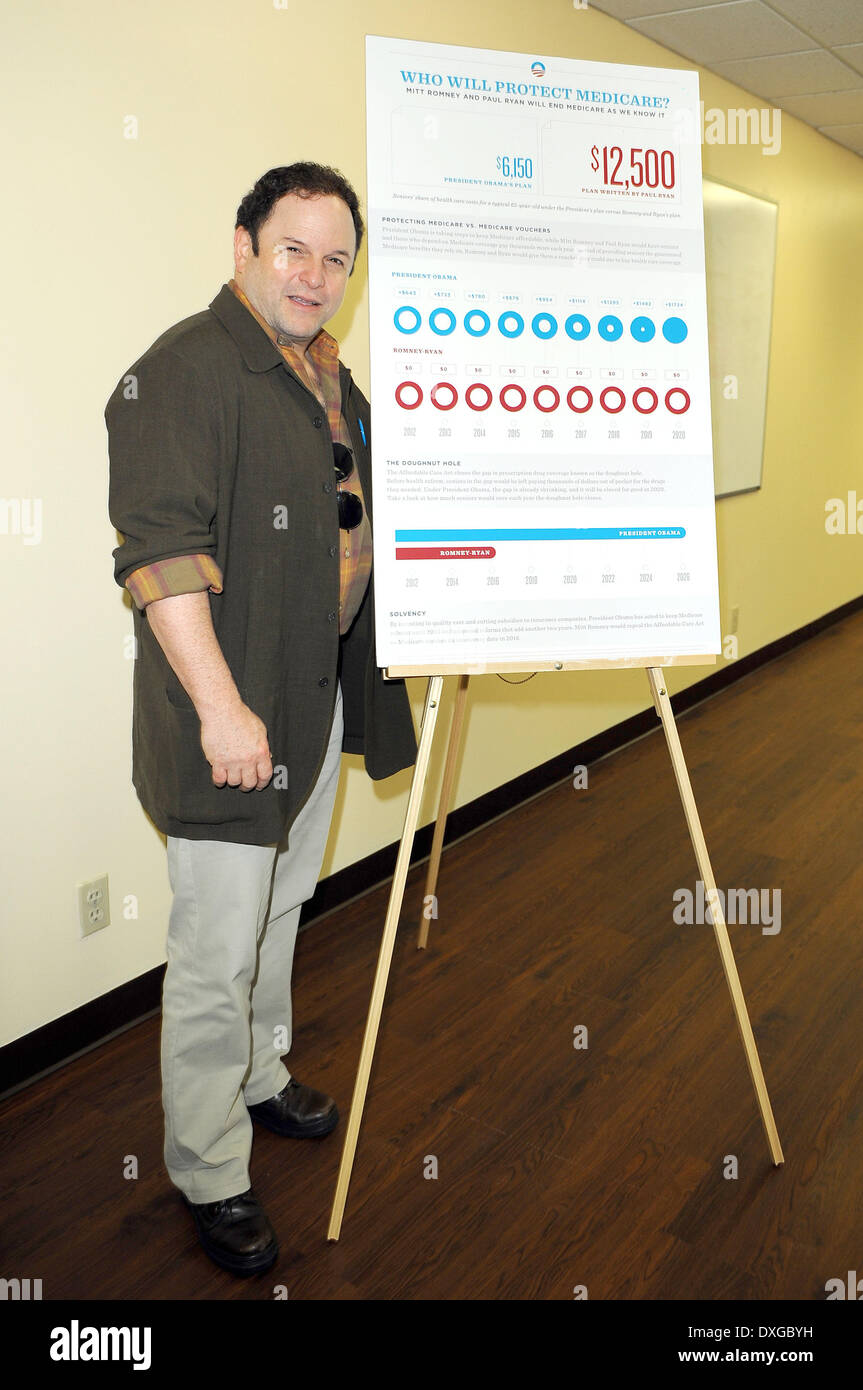 Schauspieler Jason Alexander schließt sich Obama For America Florida für Medicare Rundtisch mit lokalen Senioren an der Mae Volen Center Boc Stockfoto