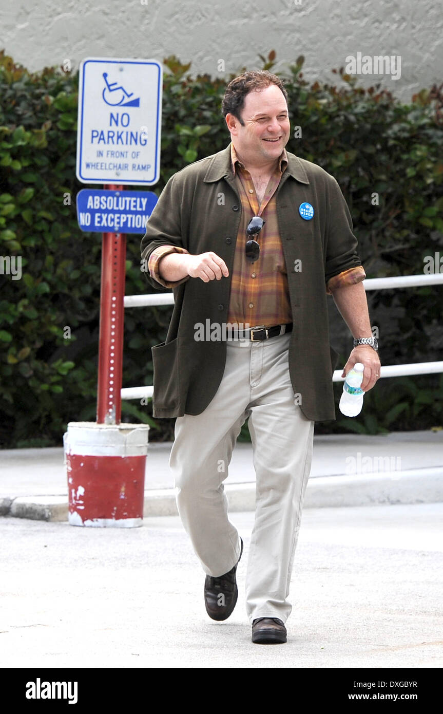 Schauspieler Jason Alexander schließt sich Obama For America Florida für Medicare Rundtisch mit lokalen Senioren an der Mae Volen Center Boc Stockfoto