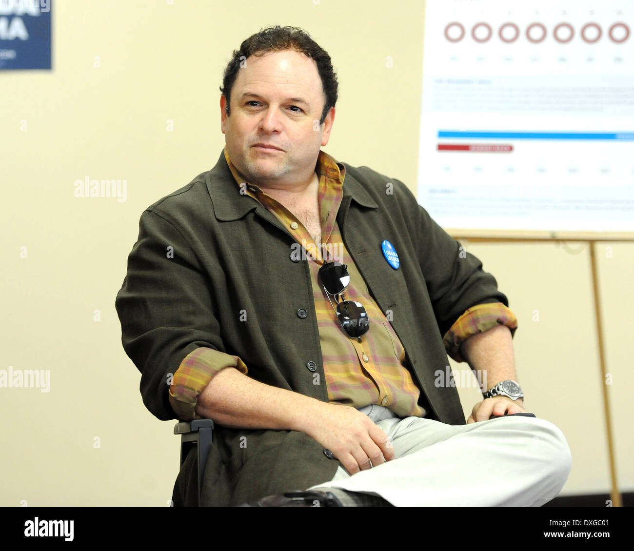 Schauspieler Jason Alexander schließt sich Obama For America Florida für Medicare Rundtisch mit lokalen Senioren an der Mae Volen Center Boc Stockfoto