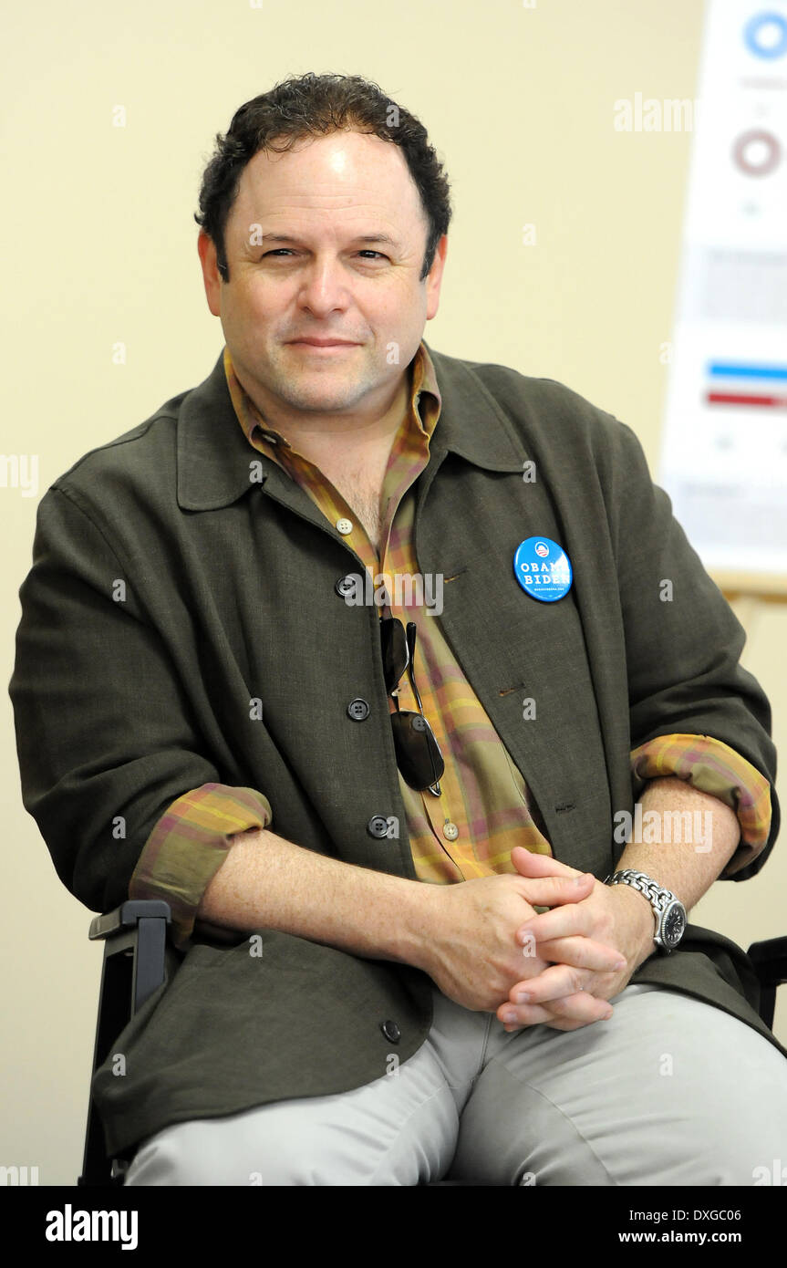 Schauspieler Jason Alexander schließt sich Obama For America Florida für Medicare Rundtisch mit lokalen Senioren an der Mae Volen Center Boc Stockfoto