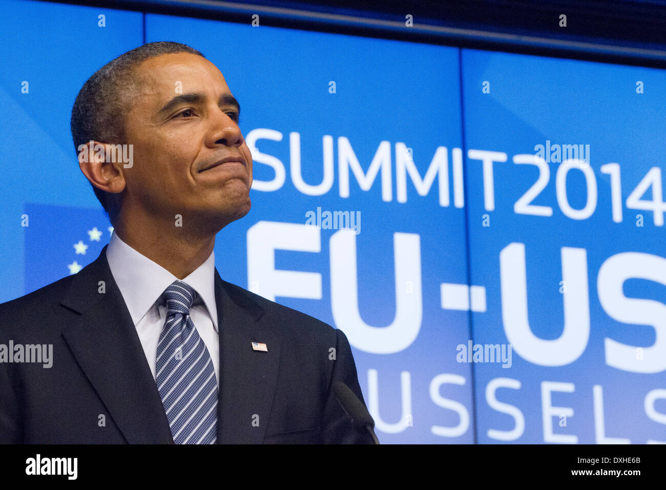 Barack Obama USA US-Präsident besucht EU-Portrait Porträt Ernst sprechen Sprechende Hände Stockfoto