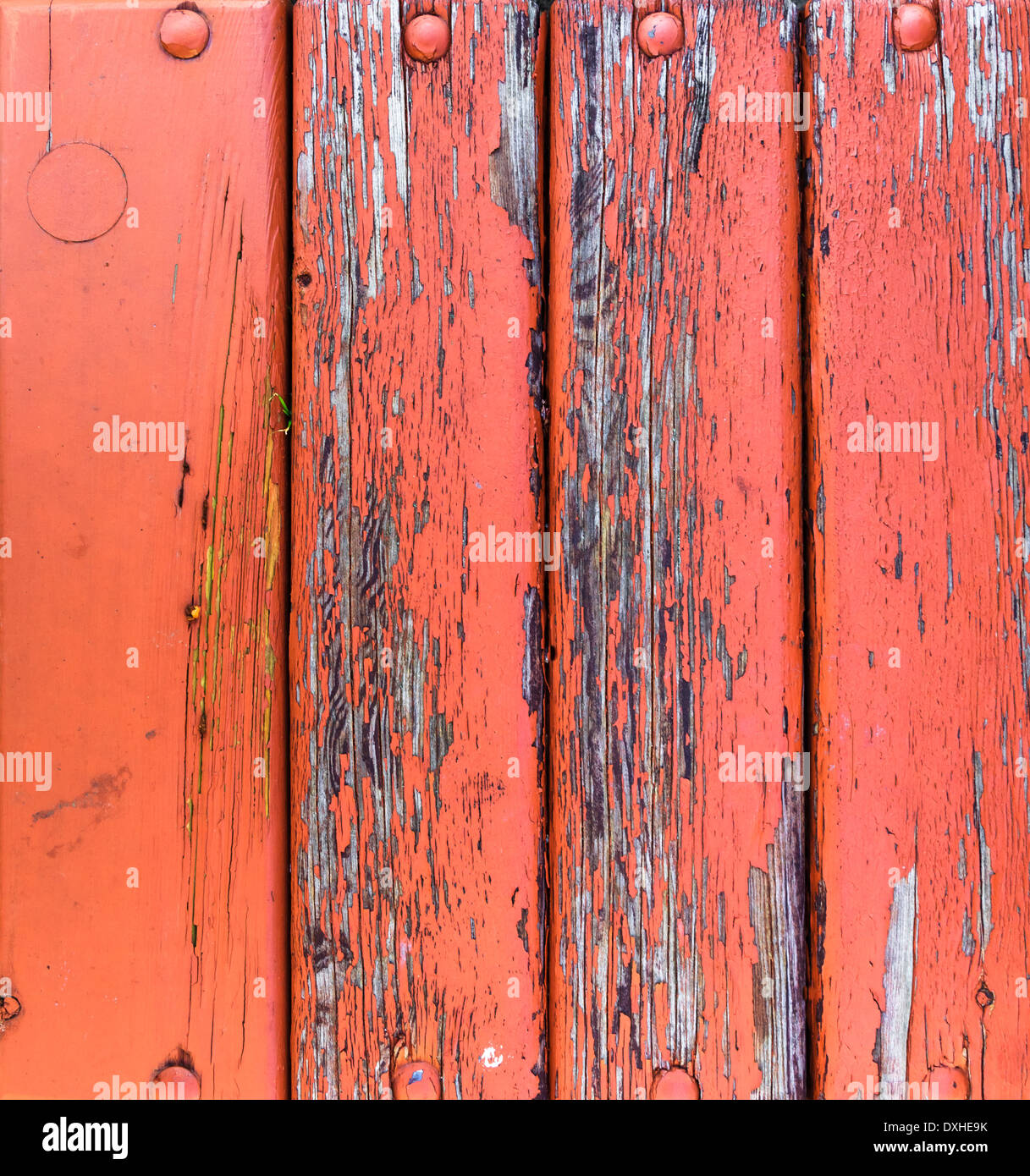 Die Holzverkleidung der alten gebrochenen Farbe Stockfoto