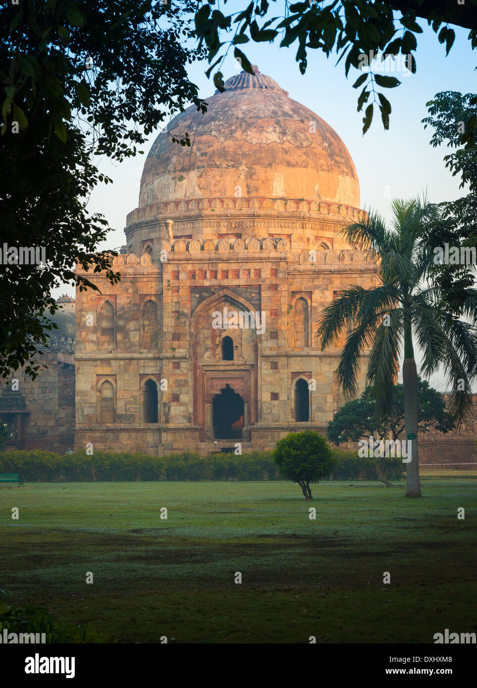 Bara Gumbad in Lodi Gardens, New Delhi, Indien Stockfoto