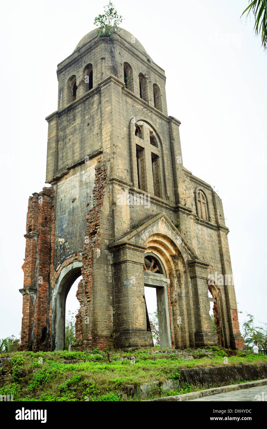 Alte Kirche in der Provinz Quang Binh, Vietnam Stockfoto