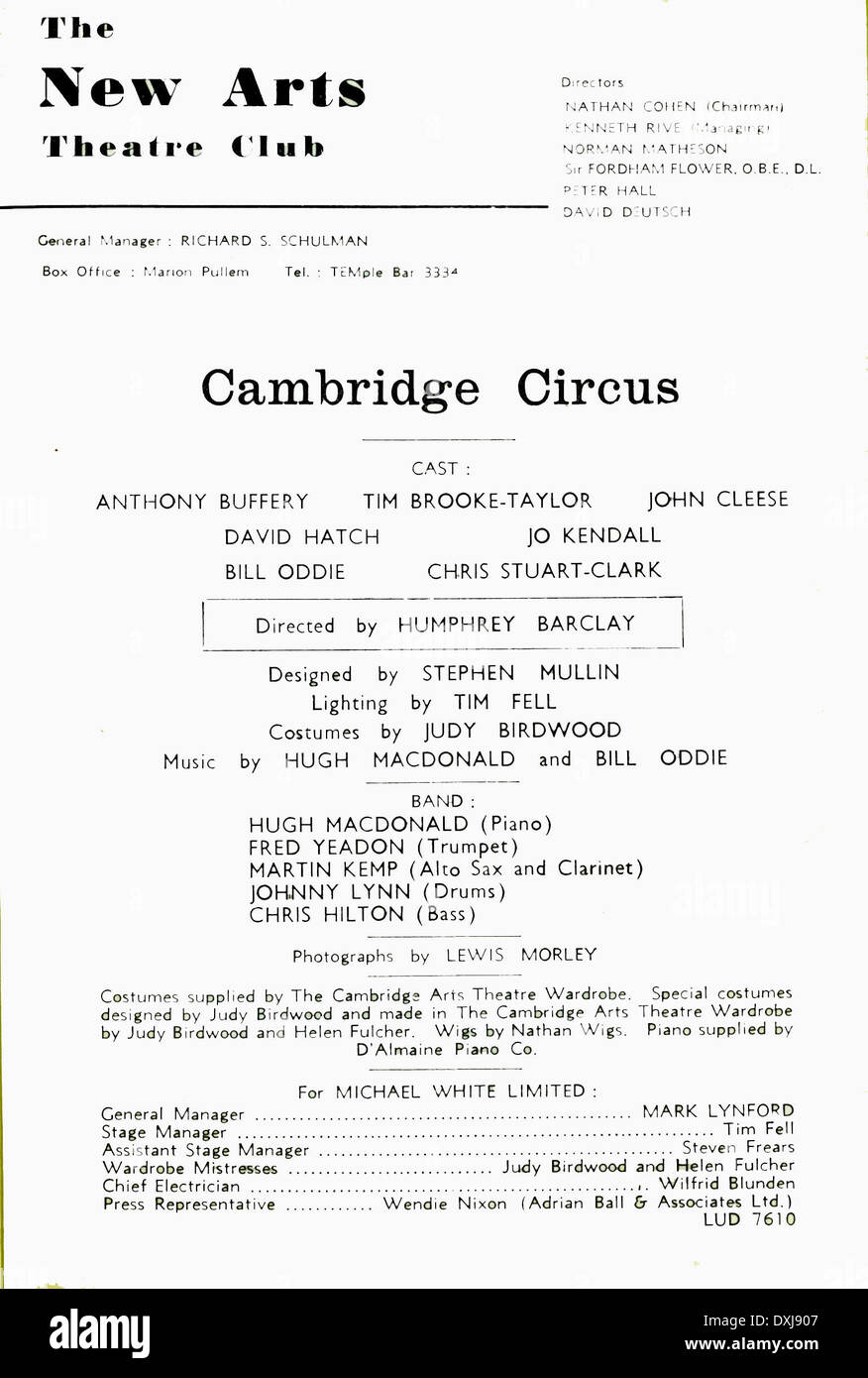 CAMBRIDGE CIRCUS THEATER REVUE Stockfoto
