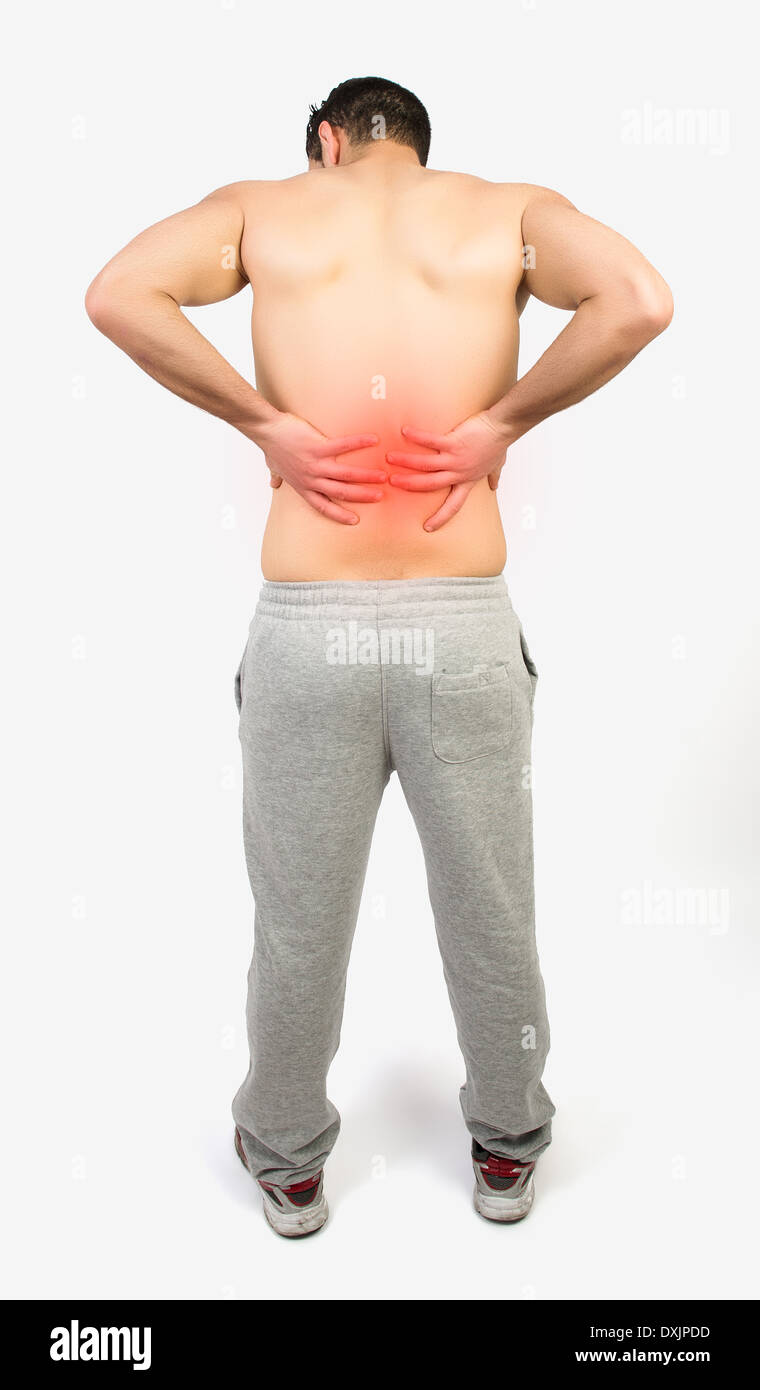 Muskulöser Mann mit Muskelschmerzen auf weißem Hintergrund Stockfoto
