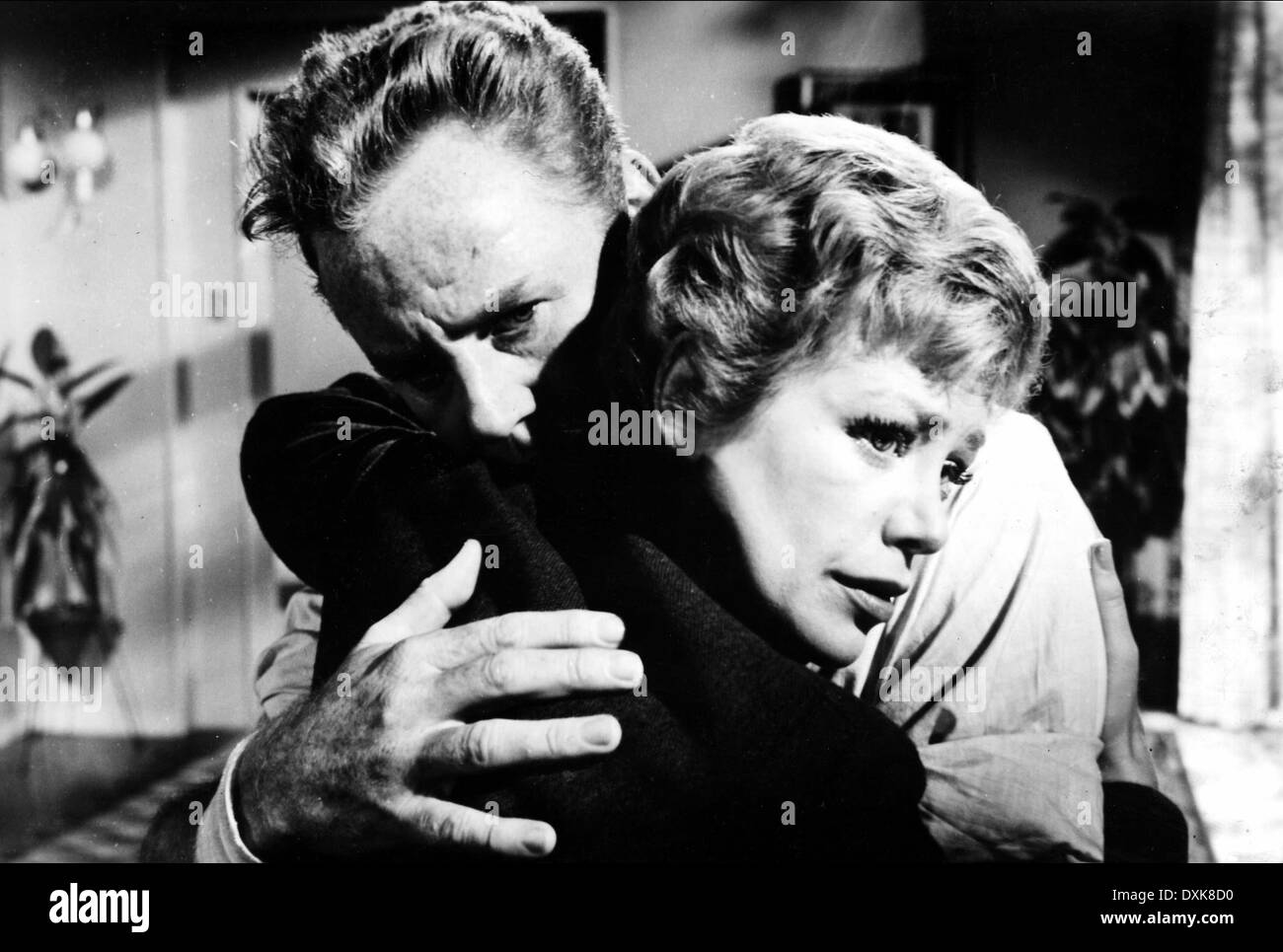 U-BAHN IN DEN HIMMEL Stockfoto