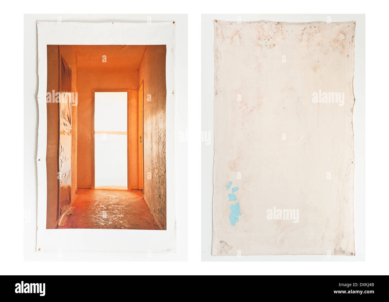 Reproduktion von Kunst Leinwand Drucke aus der Serie "Türen": eine Fotoausstellung des Interieurs Wohnungen unter Abriss. Stockfoto