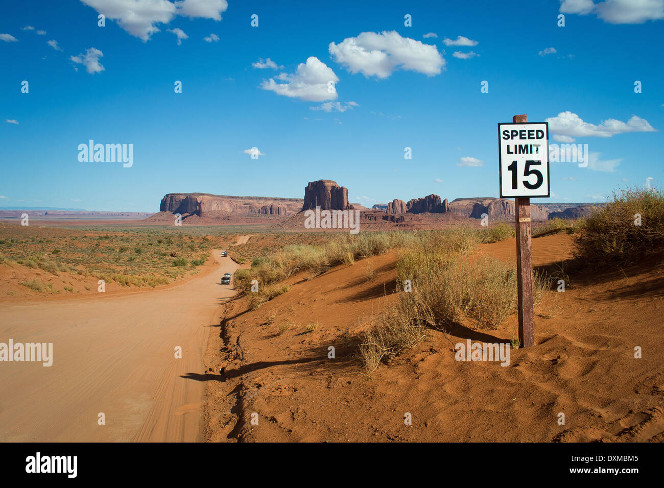 Monument Valley, Utah, USA-august 6,2012 Geschwindigkeitsbegrenzung im monumental Valley Navajo tribal park Stockfoto