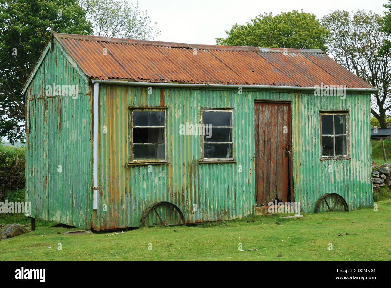 Wellblech Hütte, Pembrokeshire, Wales, UK Stockfoto
