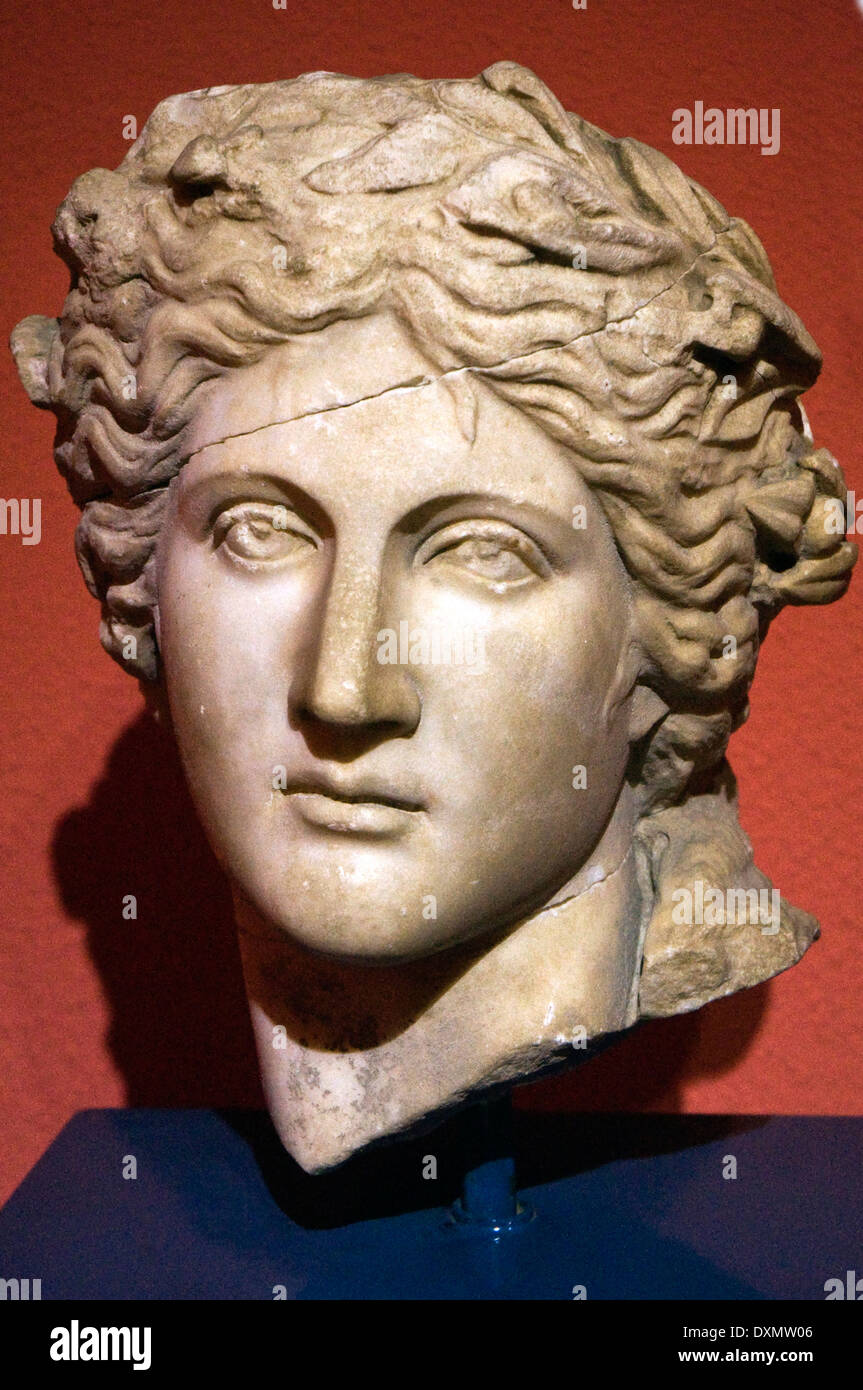 Asien, Türkei, Antalya, Antalya Museum, Marmorkopf des Apollo (2. Jahrhundert n. Chr.) Stockfoto