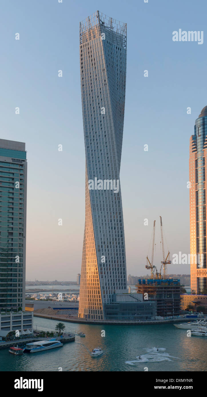Cayan Tower - Dubai Marina Stockfoto