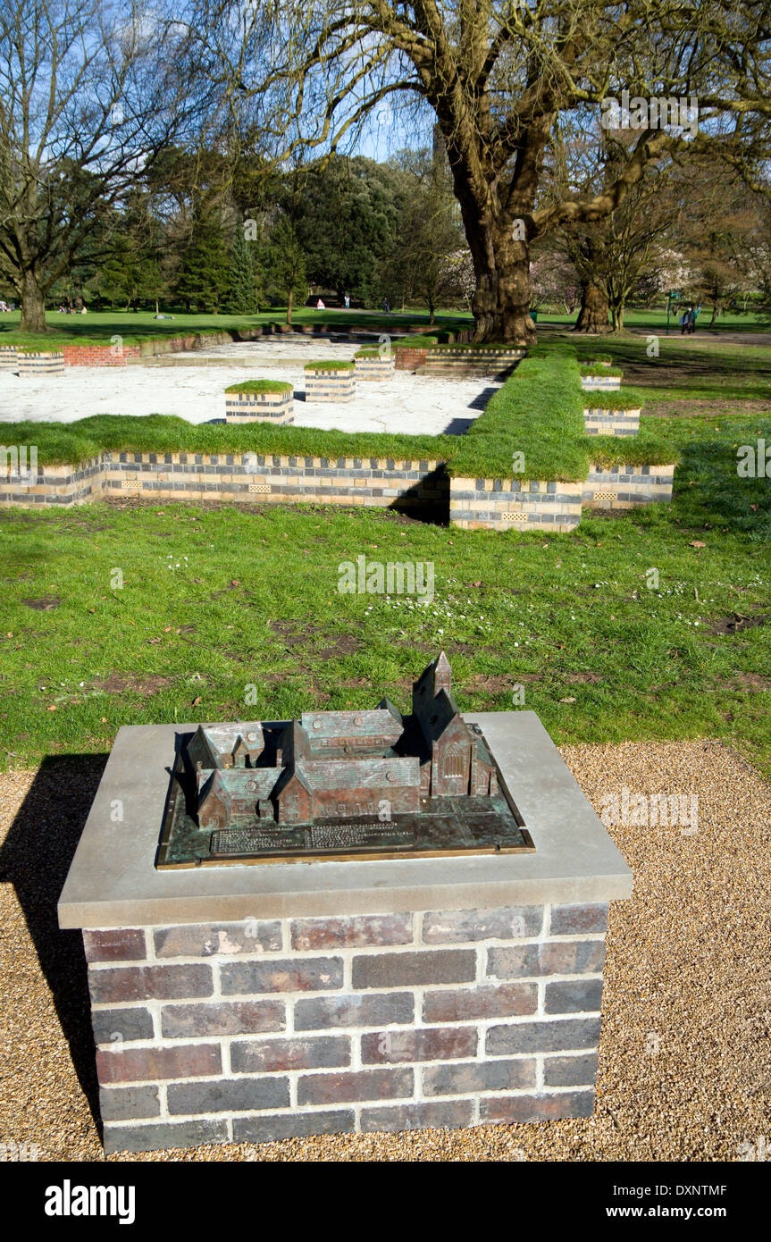 Scale Modell des Klosters Blackfriars in Bute Park, Cardiff, Wales. Stockfoto