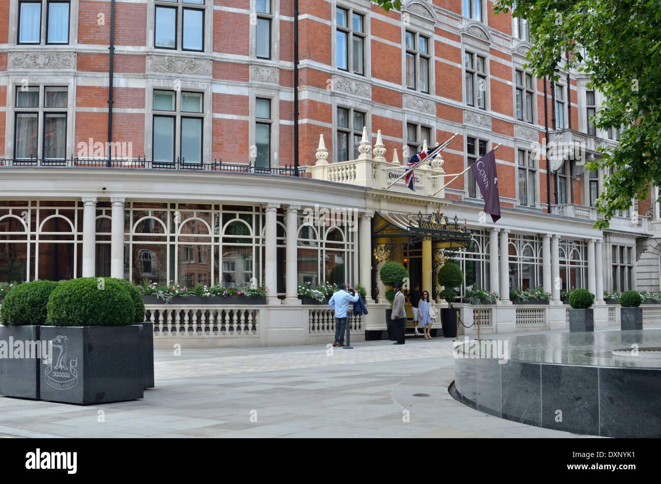 Das Connaught Hotel, Mayfair, London, UK. Stockfoto