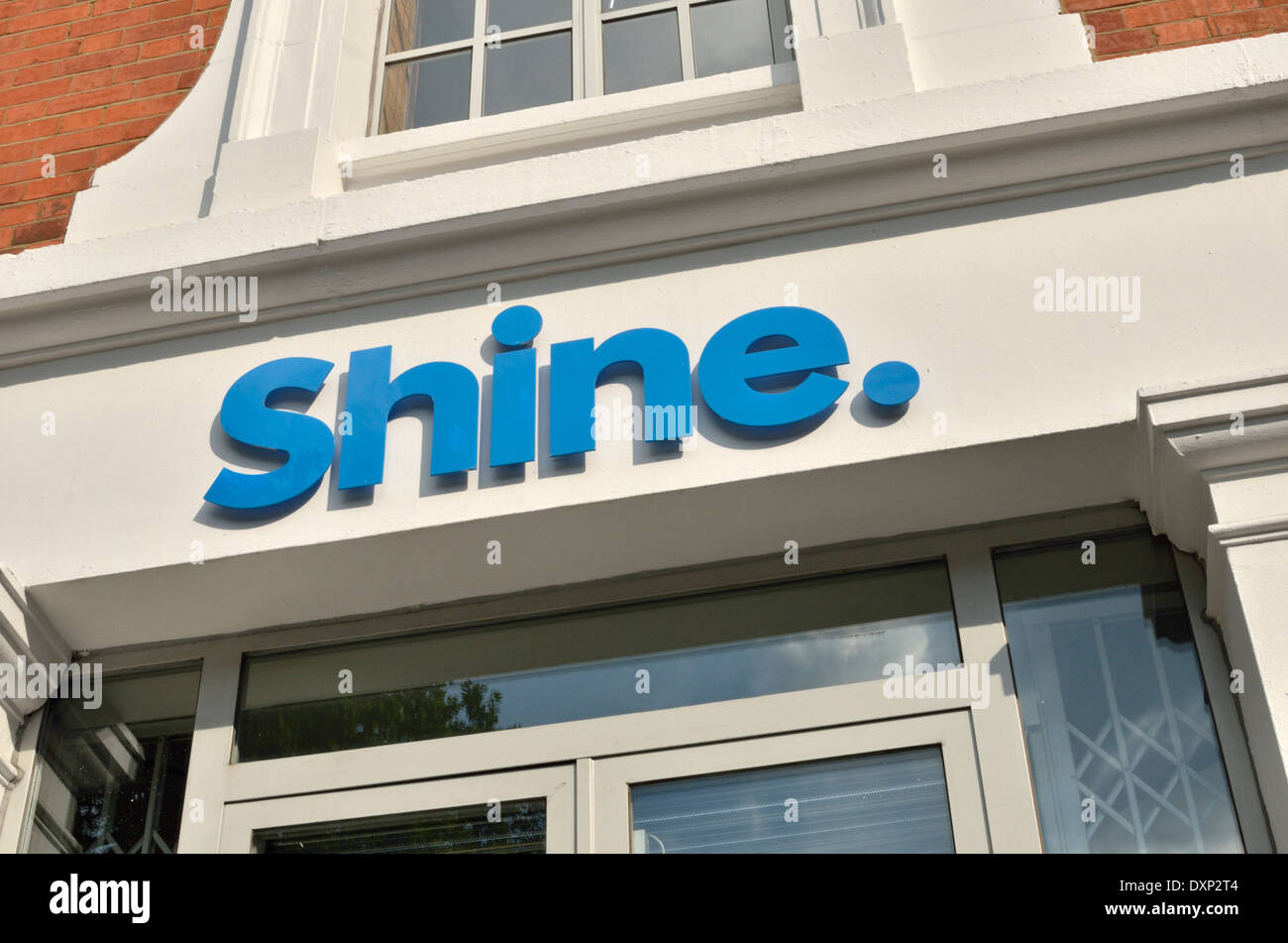 Shine Communications Limited in Hardwick Hall Street, Islington, London, Großbritannien. Stockfoto