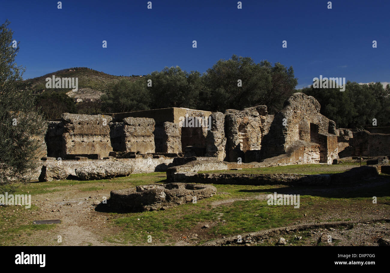 Italien. Hadrians Villa. Kaiserliche Villa, erbaut von Kaiser Hadrian (76-138). 2. Jahrhundert. Die griechischen und lateinischen Bibliotheken. Tivoli. Stockfoto