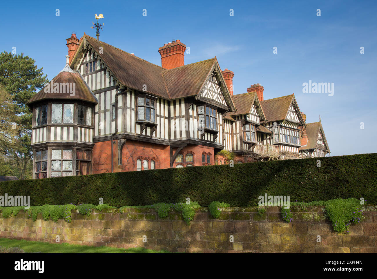 Wightwick Manor Victorian Arts and Crafts Haus beeinflusst von William Morris und die Pre Raphaelites in der Nähe von Wolverhampton UK Stockfoto