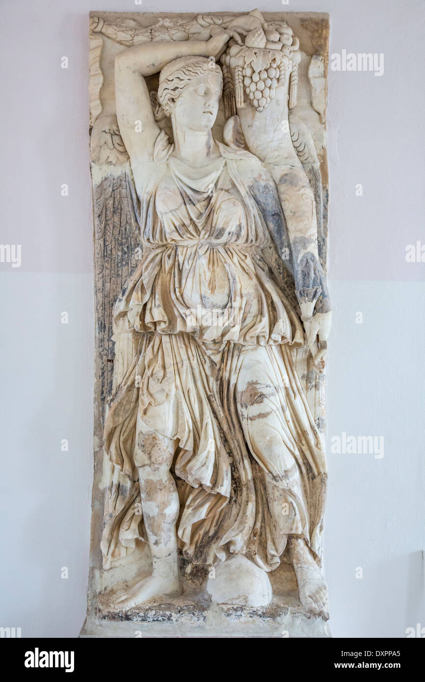 Flachrelief einer Frau, antike römische Statue in Karthago Nationalmuseum, Tunis, Tunesien Stockfoto