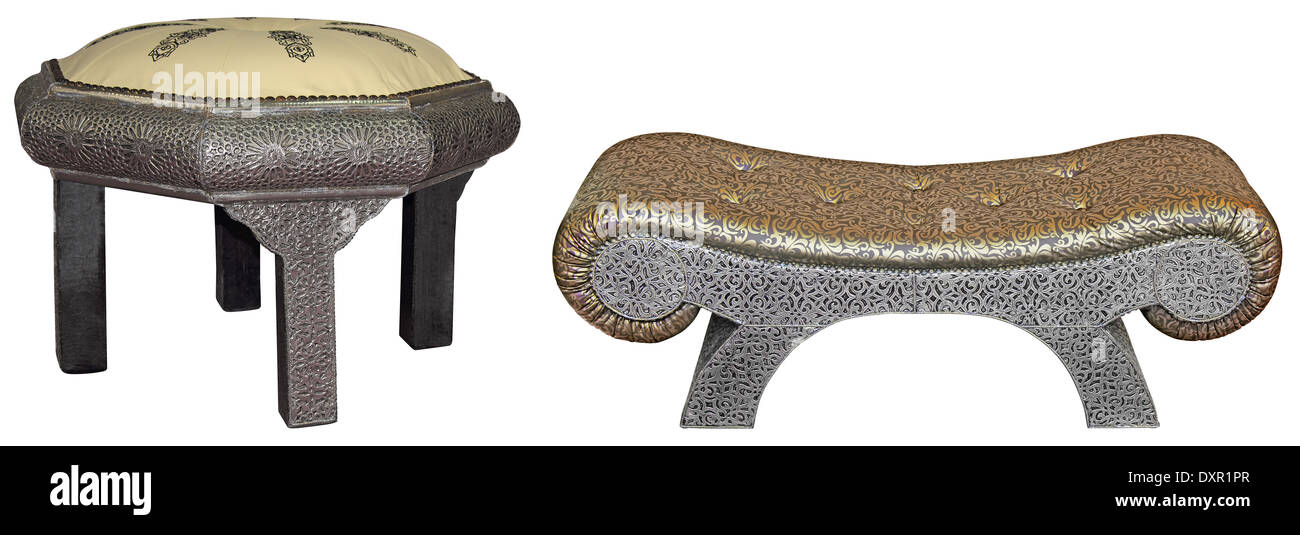 Arabische Stühle aus Leder, Seide, Holz und Silber Schmuck Stockfoto