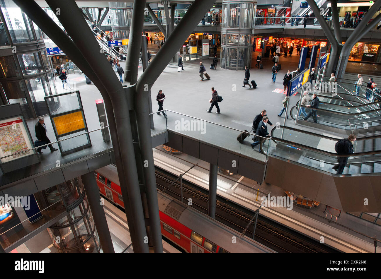 Deutschland, Berlin, der neue Berliner Hauptbahnhof (Berliner Hauptbahnhof) Bahnhof. Berlin Hauptbahnhof ("Berlin Hauptbahnhof" Stockfoto