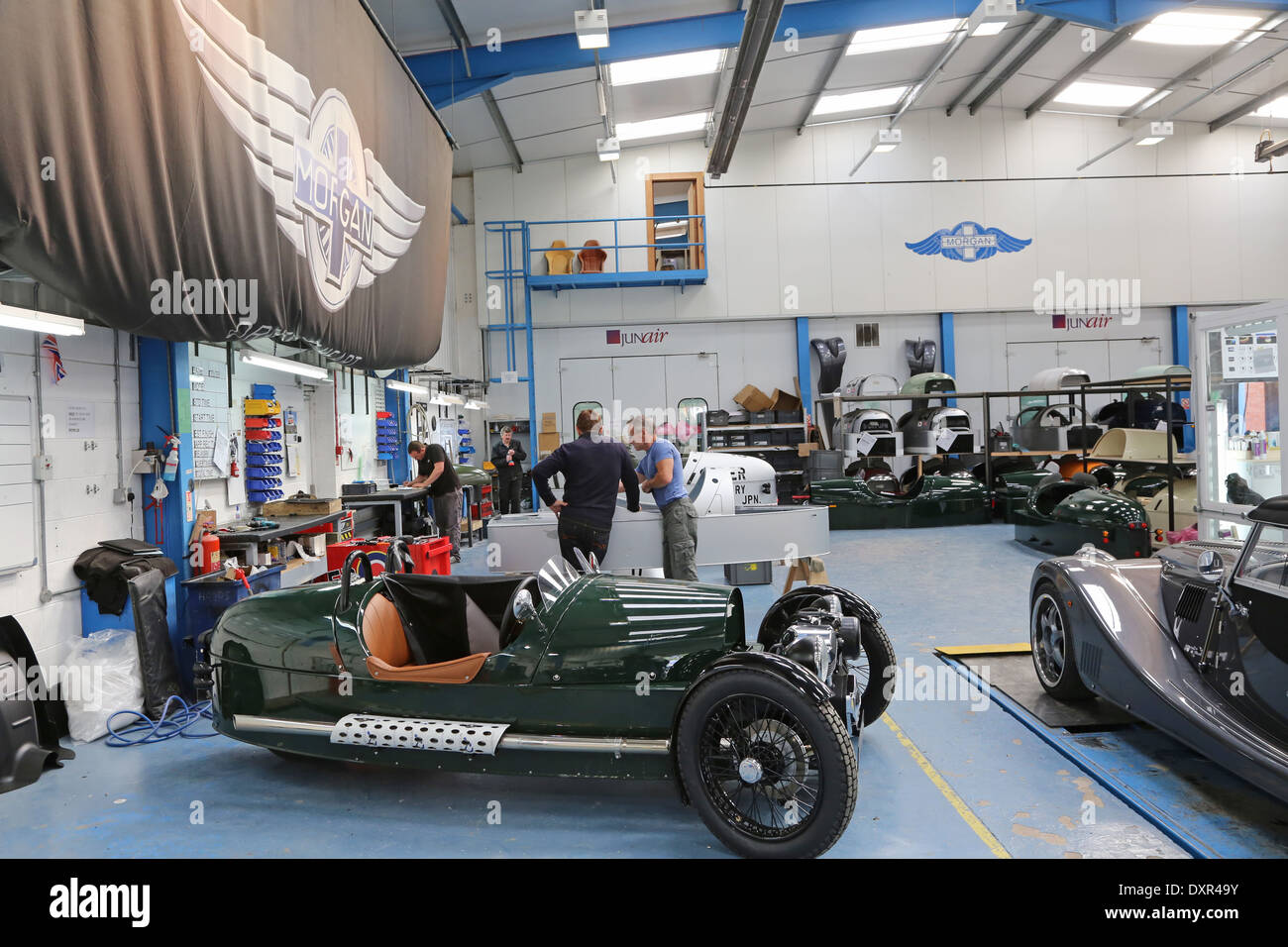 Morgan Motor Autofabrik Abteilung Weiterverarbeitung. Aufgenommen im September 2013 Stockfoto