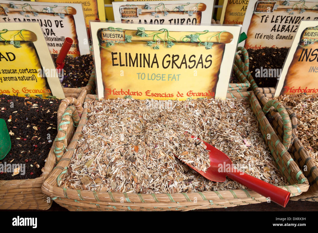 Kräutertees für Verkauf für medizinische Zwecke - diesein zu helfen, Gewichtsverlust, Granada, Andalusien, Spanien-Europa Stockfoto