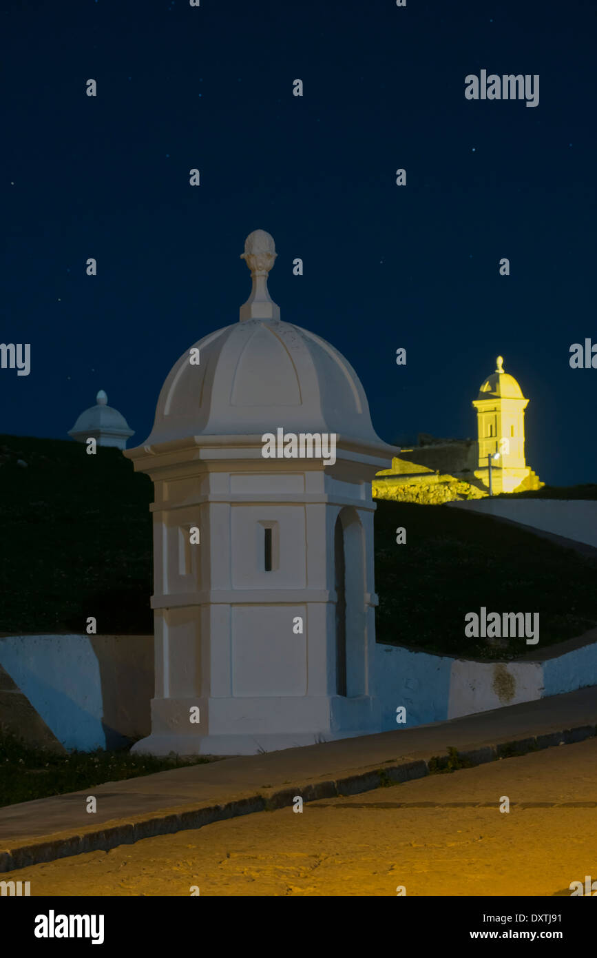 Wachhäuschen am Eingang von der militärischen befestigte Burg von Sant Ferran, Figueres, Spanien Stockfoto