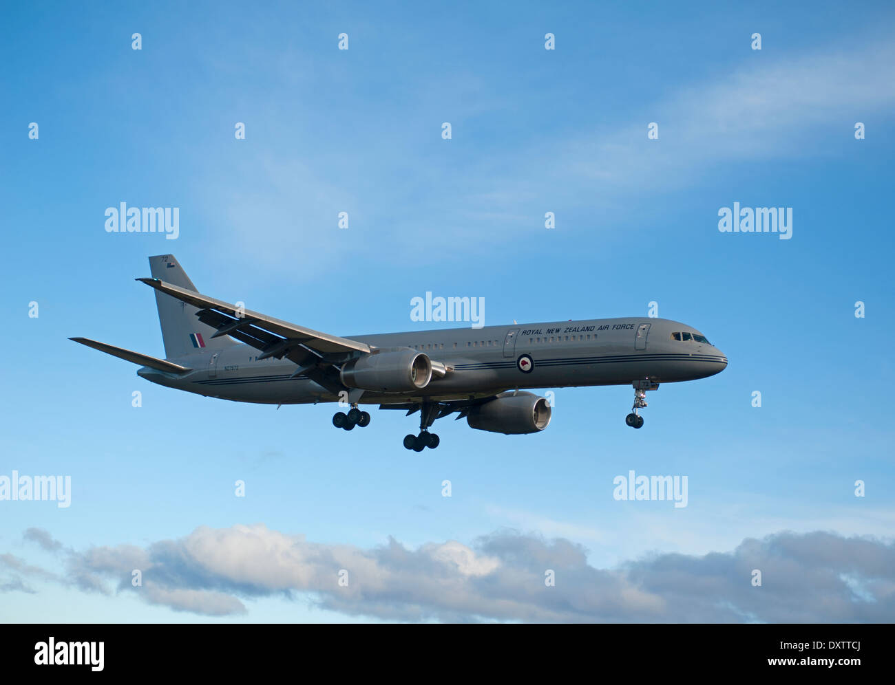 New Zealand Royal Airforce Boeing 757 RAF Lossiemouth angekommen, nach seiner langen Flug von Auckland. SCO 9016. Stockfoto