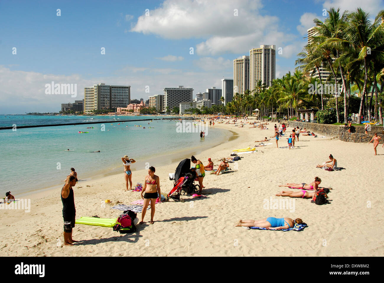 Waikiki Beach in Honolulu, Insel Oahu, in dem Bundesstaat Hawaii Stockfoto
