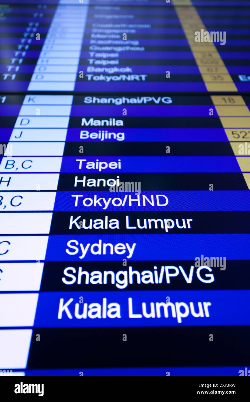Flughafen Ankunft im Flughafen-terminal Board. Reisekonzept. Stockfoto