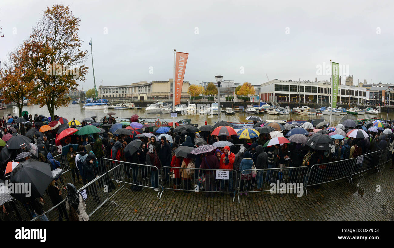 Disney halten offene Castings für den neuen Star Wars Film in Bristol. Stockfoto