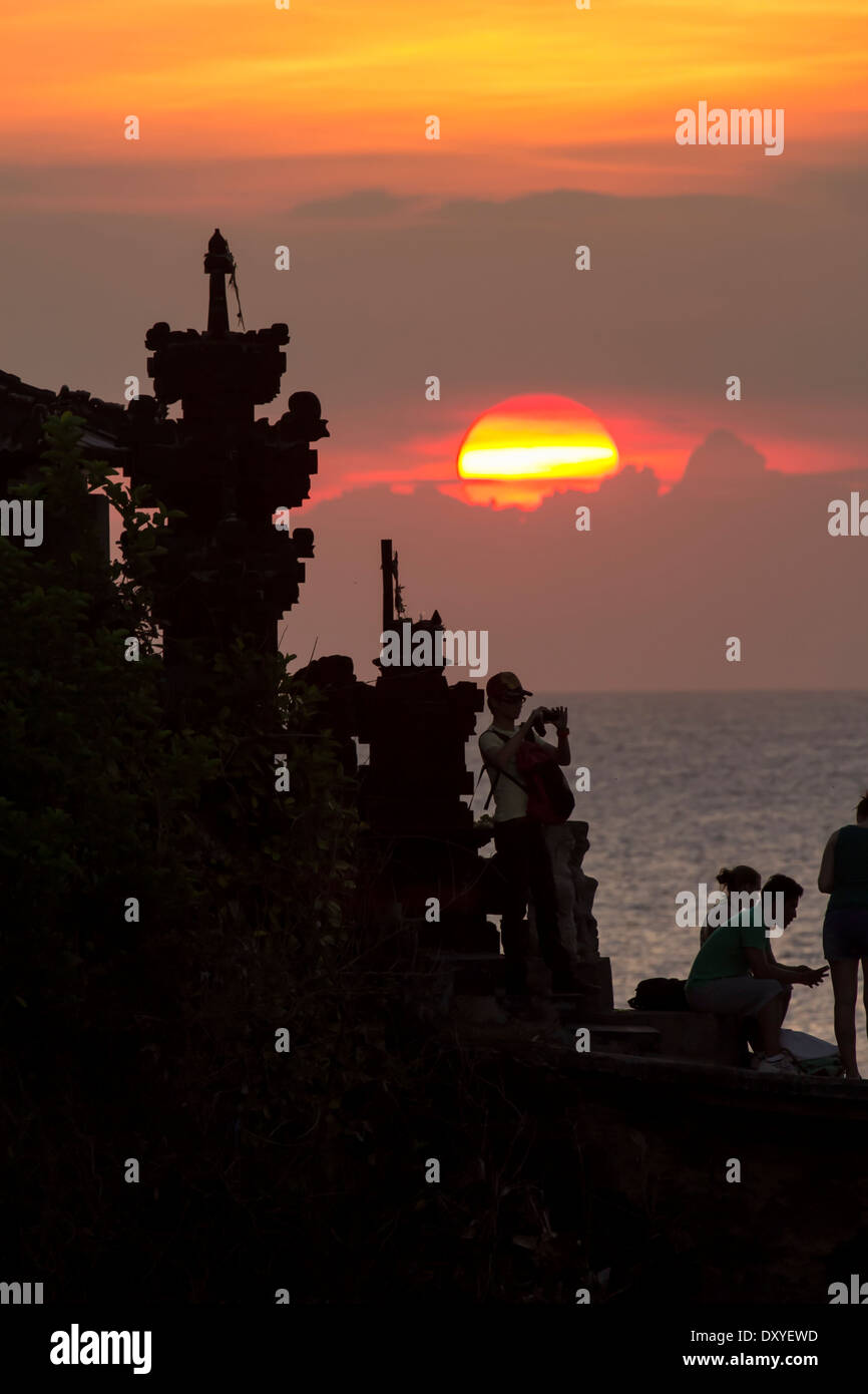 Tanah Lot Tempel Sonnenuntergangszeit, Bali, Indonesien Stockfoto