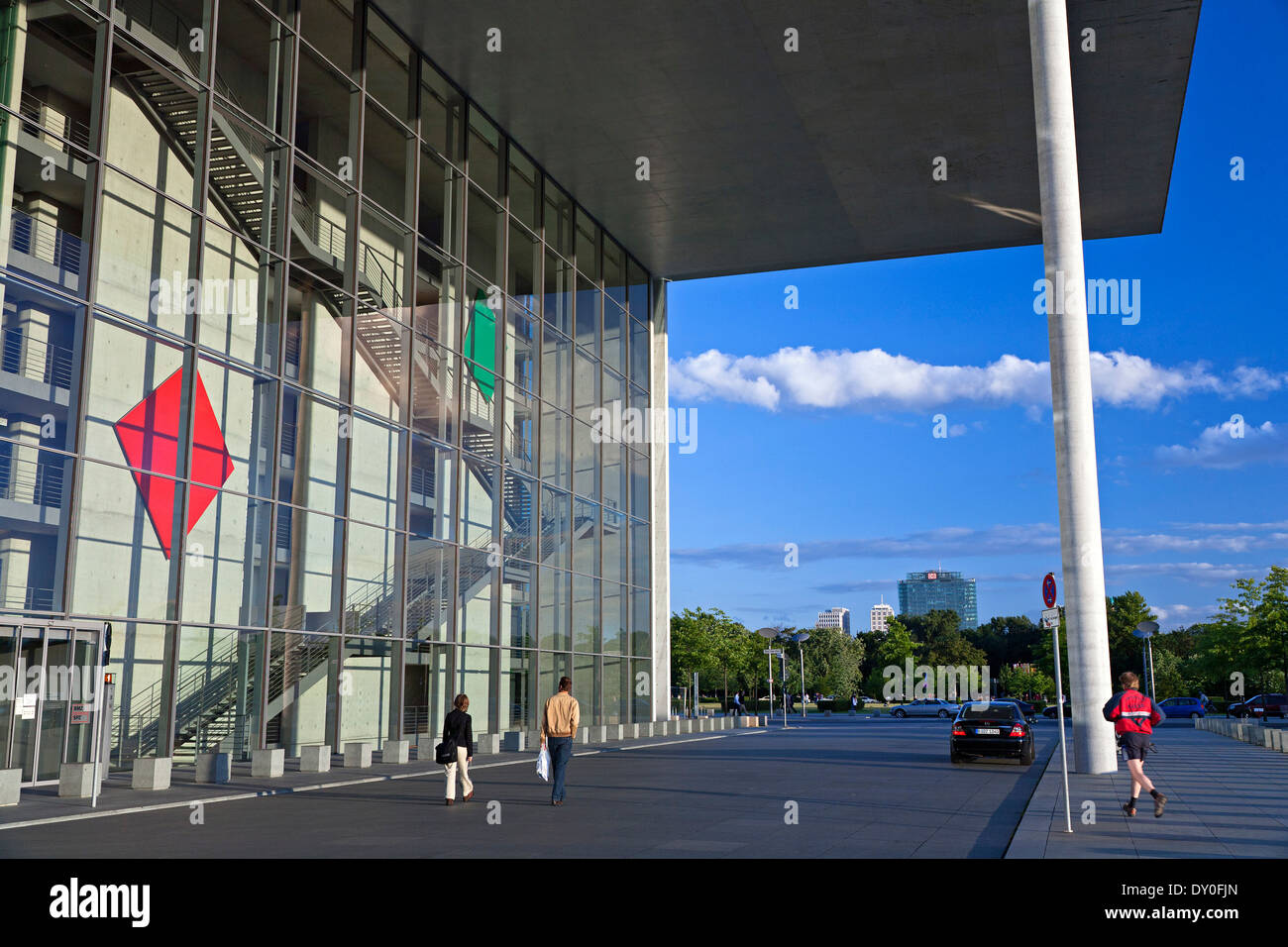 Haupteingang des Paul-Löbe-Haus, Berlin, Germany Stockfoto