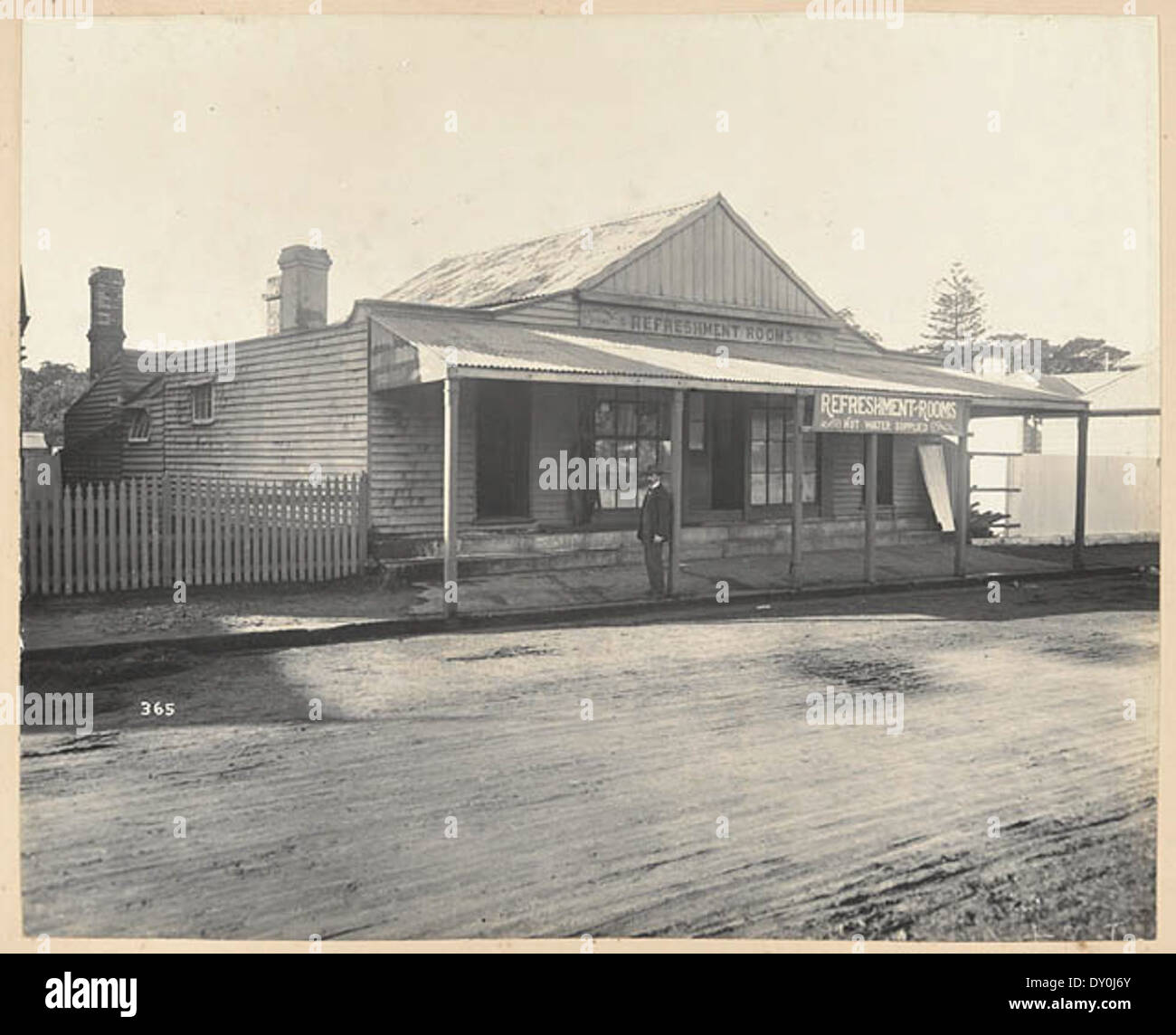 Frau Kuhl Erfrischung - Zimmer, Manly, 1900, von Ansichten während der Säuberung, Quarantäne, Sydney, 1900, Vol. VI/unter der Leitung von Herrn George McCredie, F.I.A., N.S.W. genommen Stockfoto