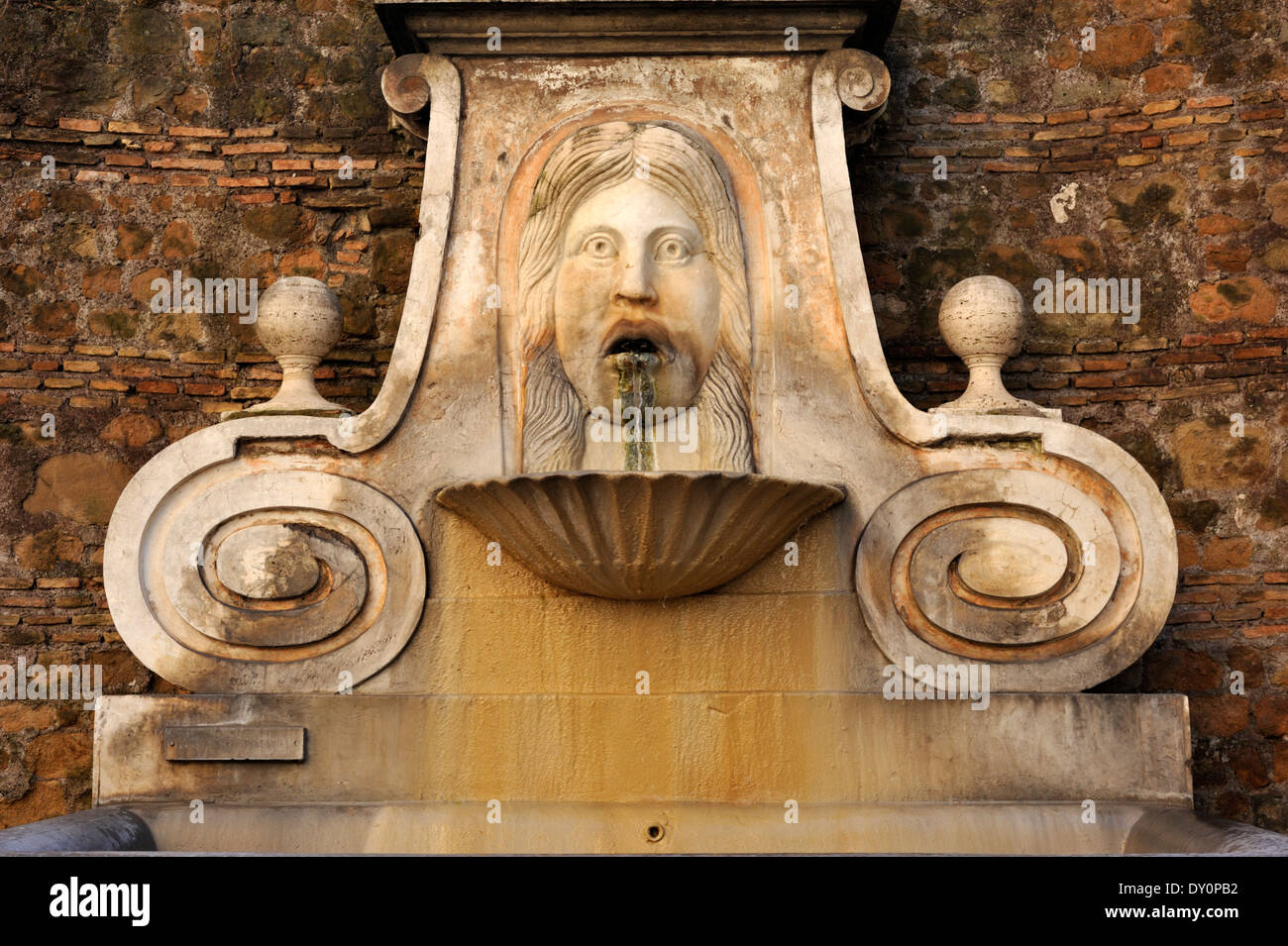 Italien, Rom, via Giulia, Fontana del Mascherone Stockfoto