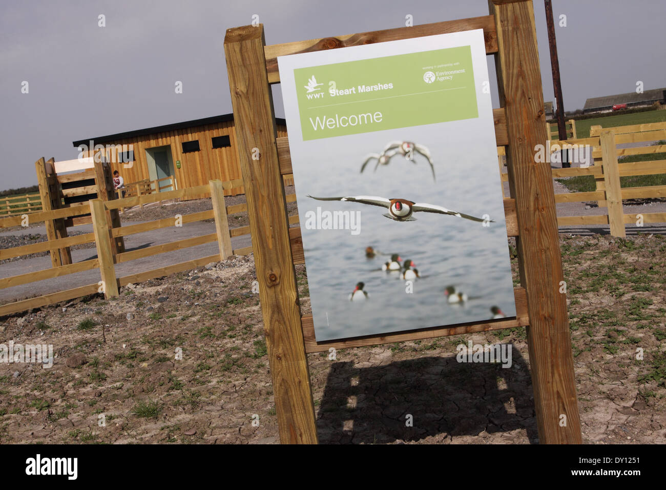 Steart Marshes Eingang neue Naturschutzgebiet entwickelt von Federwild & Feuchtgebiete Vertrauen WWT und Umweltagentur in Somerset Stockfoto