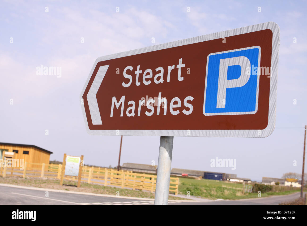 Steart Marshes Parkplatz Zeichen für das neue Naturschutzgebiet auf der Halbinsel Steart Somerset England UK Stockfoto