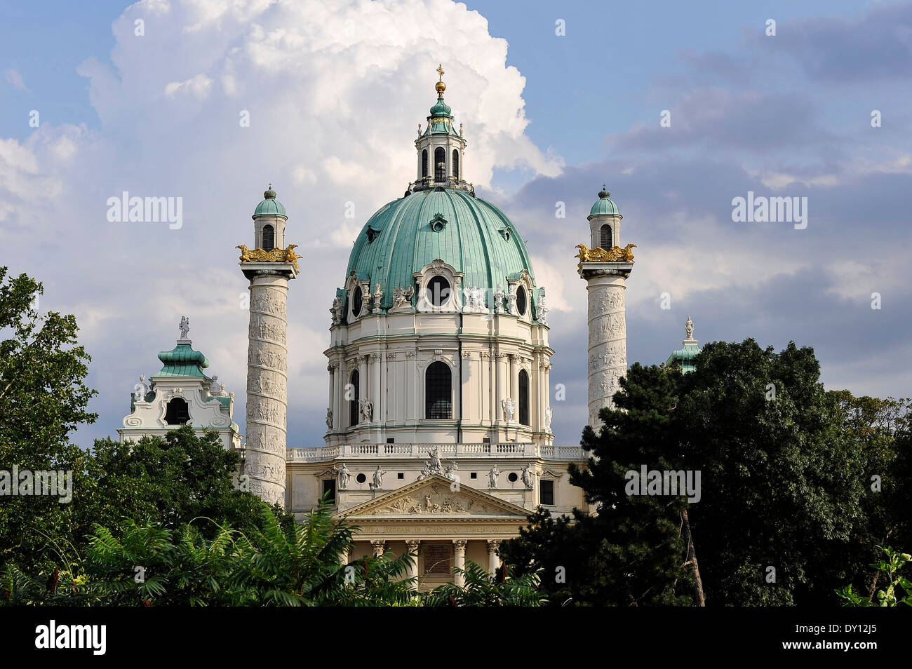 Vienna Wiener Karlskirche Stockfoto
