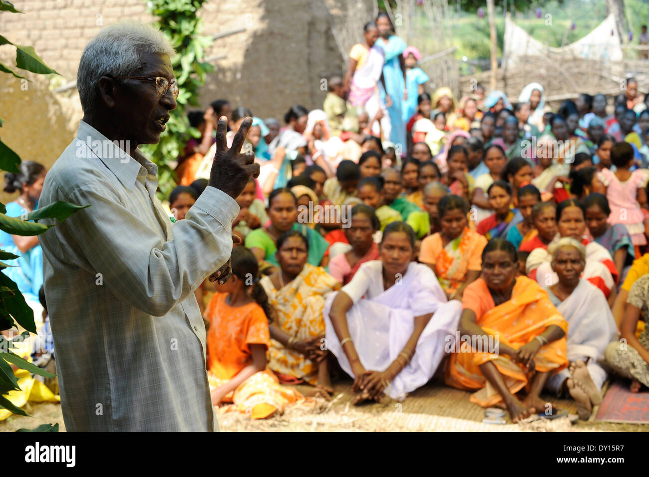 Indien Jharkhand, Chaibasa, NGO Birsa organisieren Adivasi kämpfen für ihre Landrechte treffen im Dorf Debrbir Stockfoto