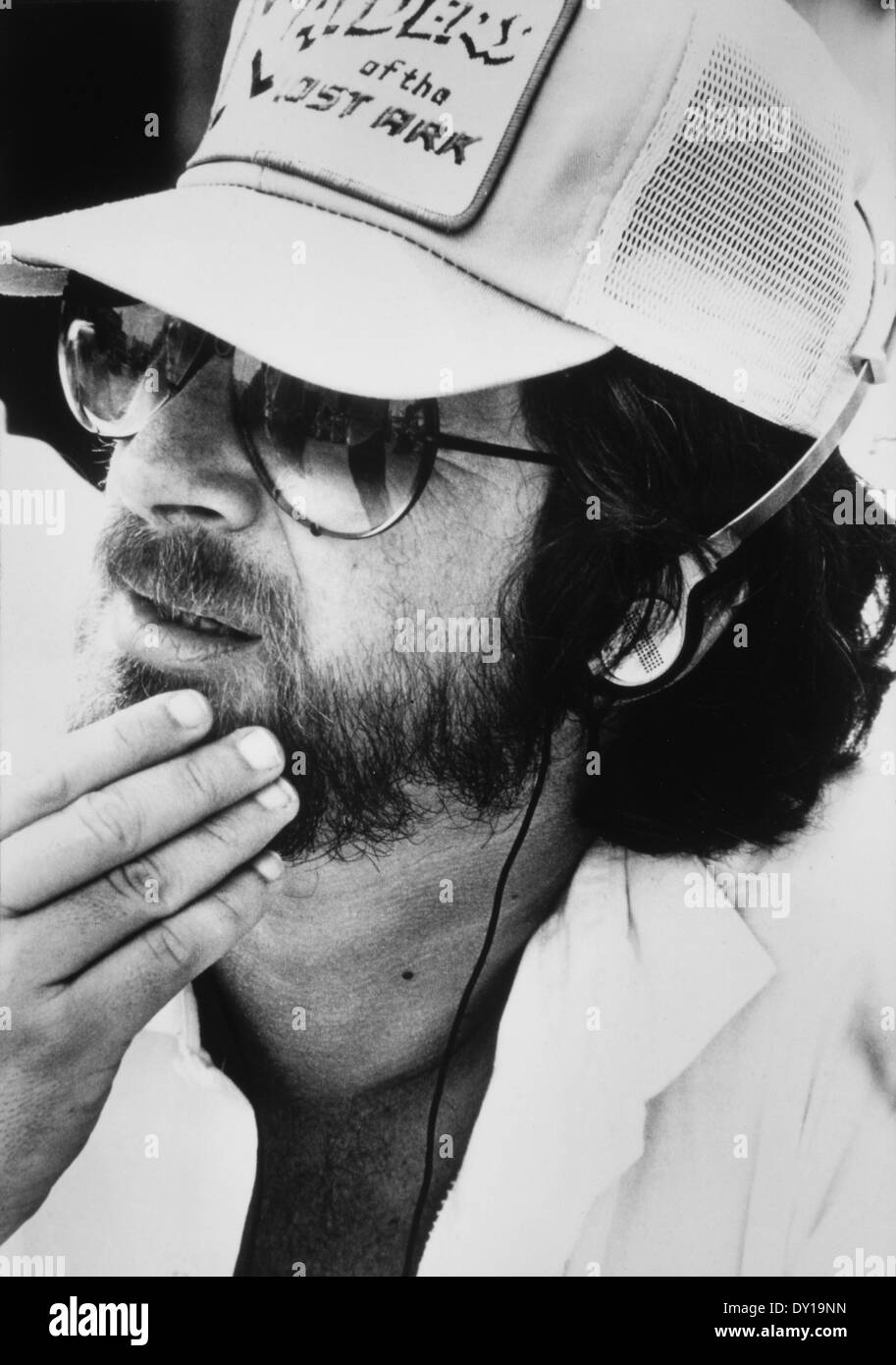 Steven Spielberg, Direktor, am Set des Films "Jäger des verlorenen Schatzes", 1981 Stockfoto