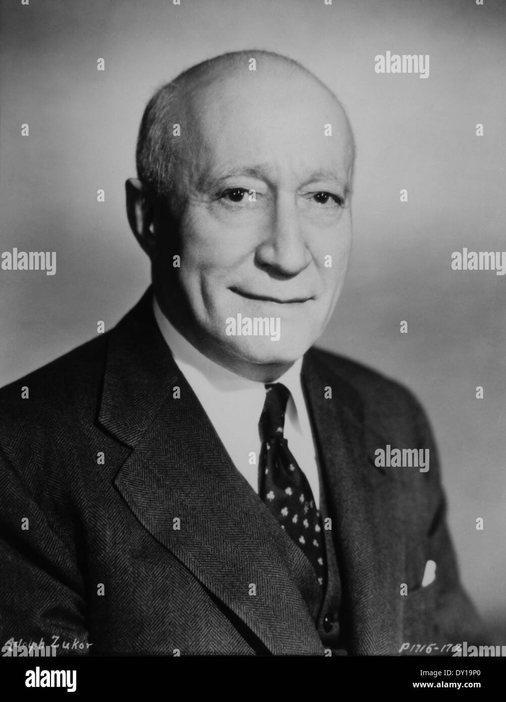Adolph Zukor (1873-1976), Produzent und Gründer von Paramount Pictures, Portrait, ca. 1950 Stockfoto