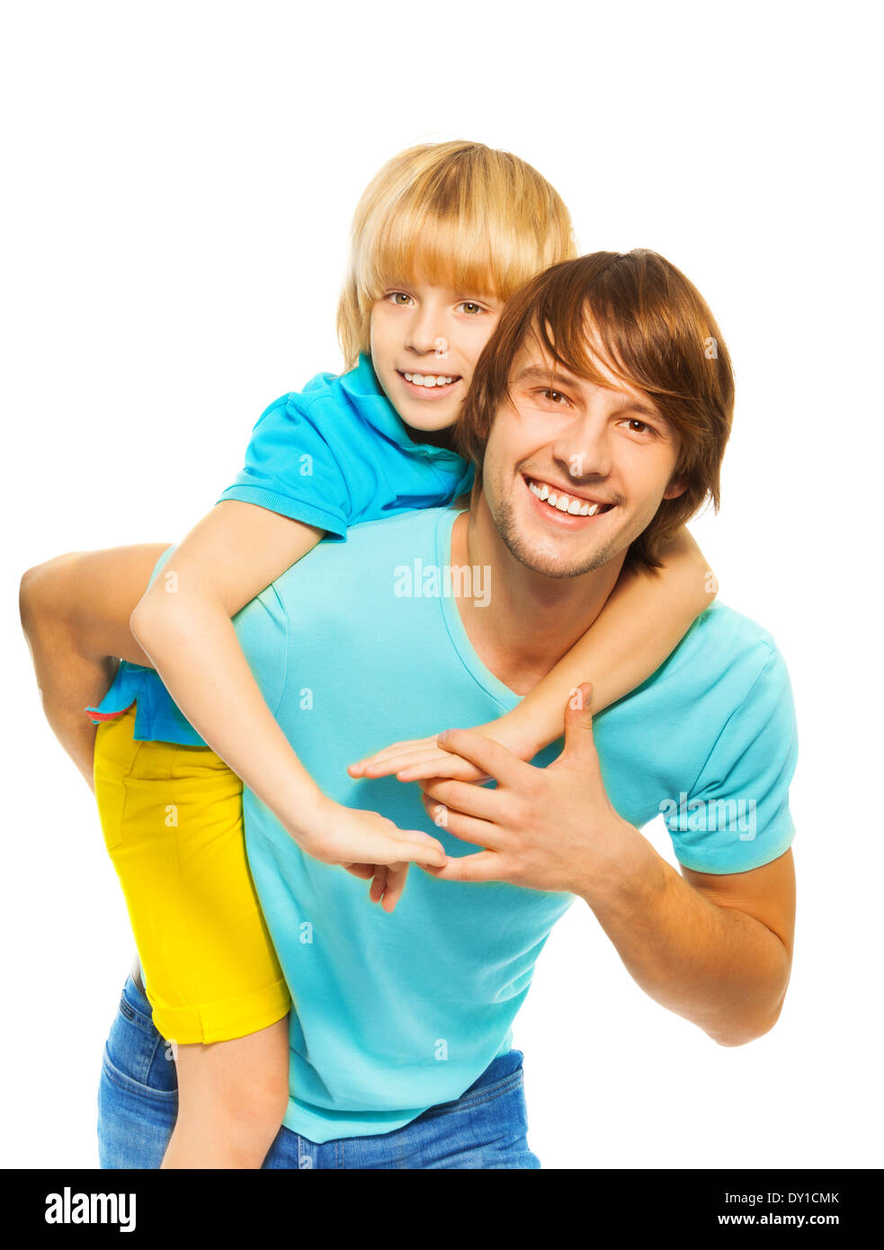 Vater seinen Sohn Huckepack Stockfoto