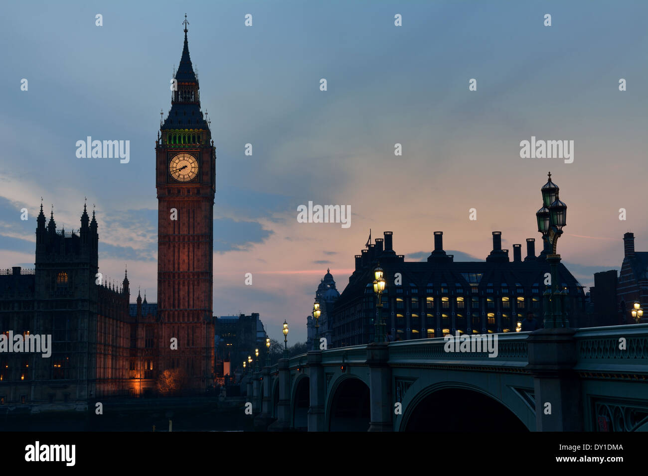 Nachtaufnahme von Big Ben, Westminster, London, UK Stockfoto