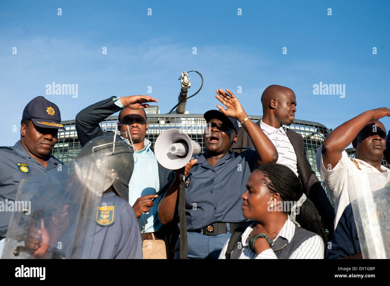 Riya Phiyega Adressierung Medien und Bewohner des Relela. Gewaltsame Proteste brachen in das Dorf Relela, nördlich von Tzaneen Stockfoto