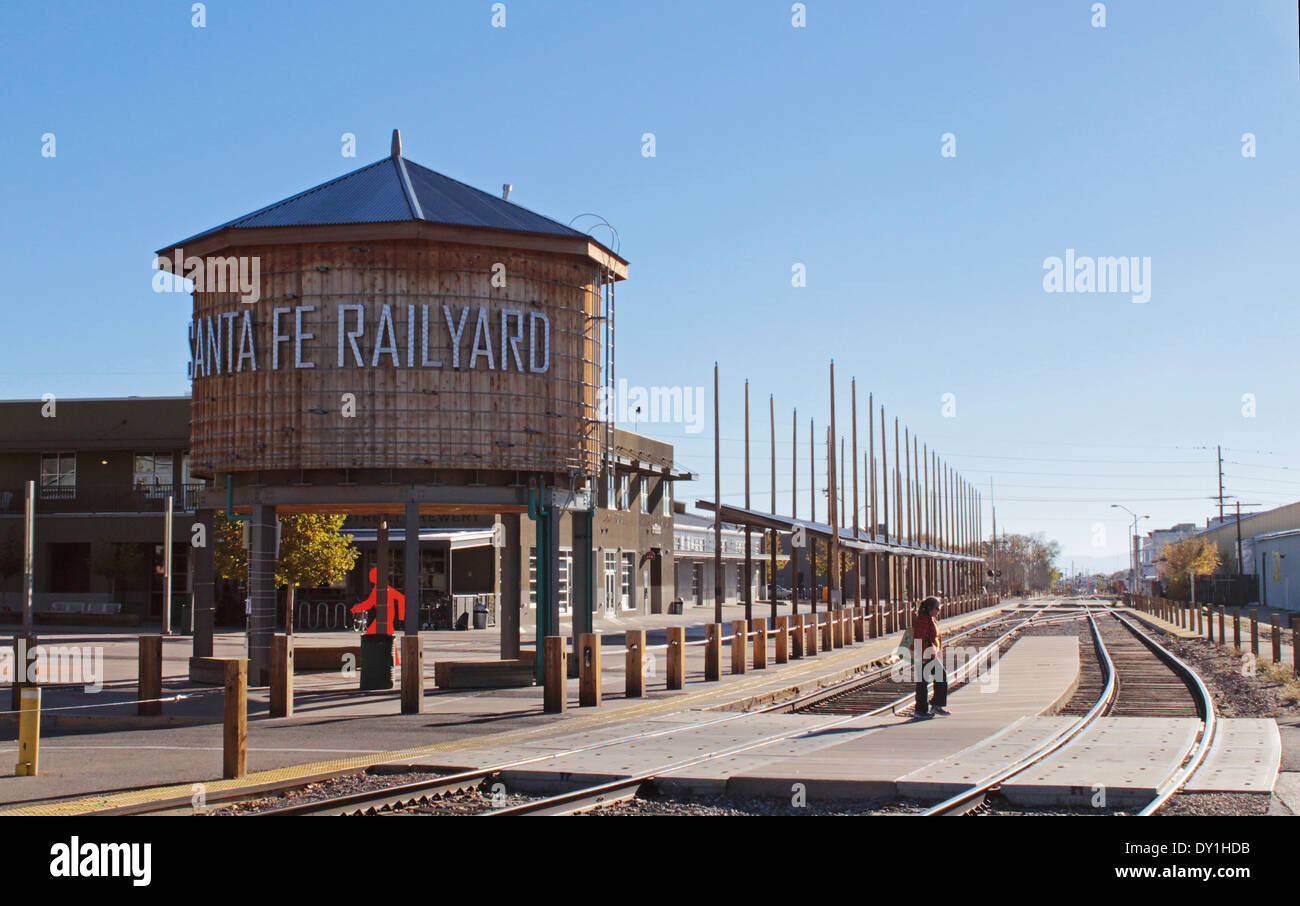 Santa Fe Railyard Depot und Wasserturm, Santa Fe, New Mexico Stockfoto