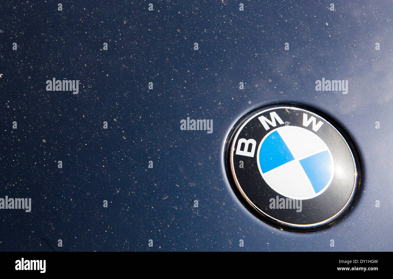 Bmw Zeichen Motorhaube Glänzend Schwarz 330d Abzeichen Hinten Kofferraum Für Autoheck Passt BMW 330D Badge Schwarz